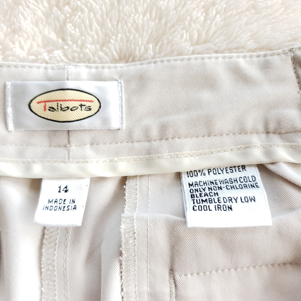 Talbots Shorts - Picture 4 of 9